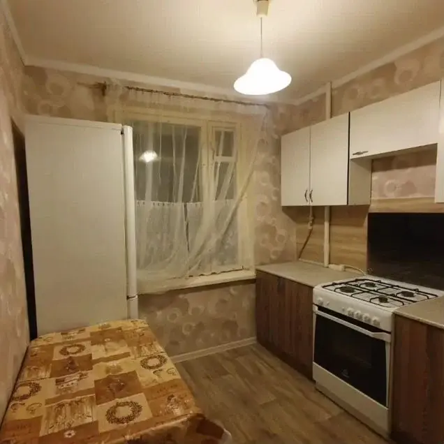 3-к · 58 м² · 2/9