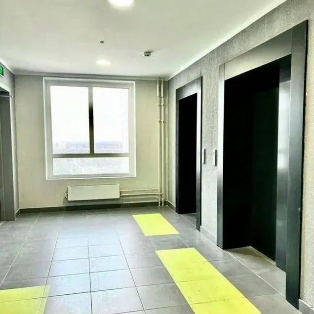 3-к · 90 м² · 12/33