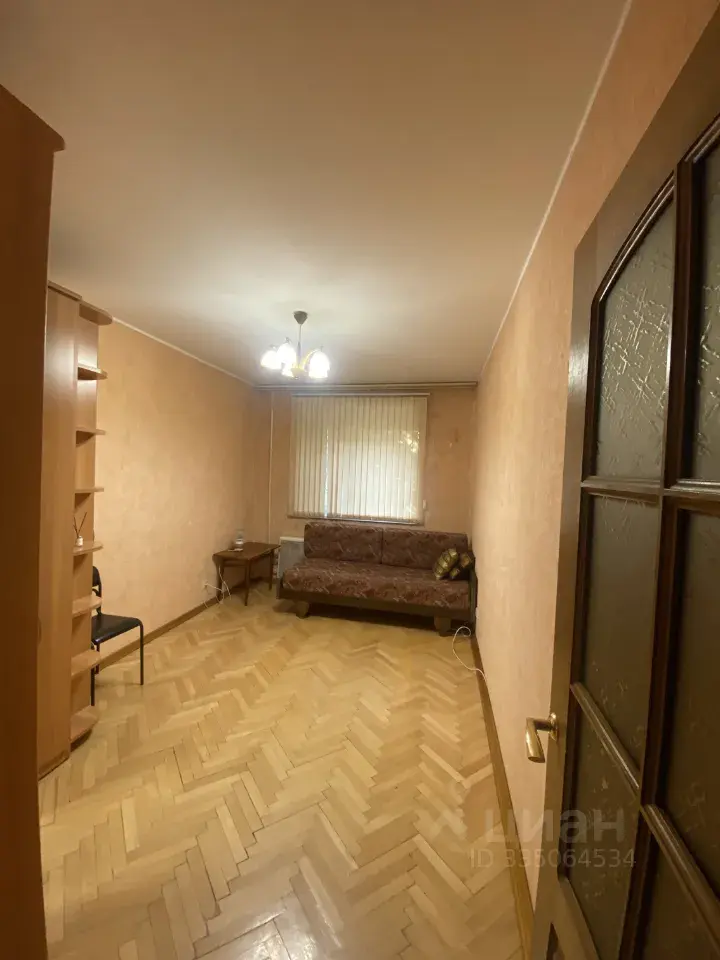 2-к · 53 м² · 1/12