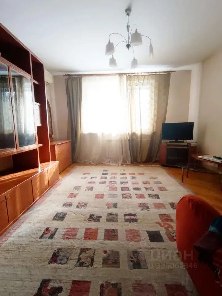 1-к · 40 м² · 2/12