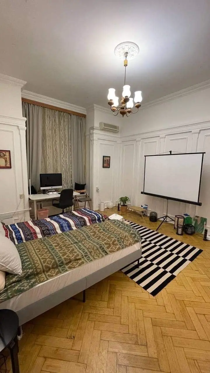 1-к · 50 м² · 2 эт.