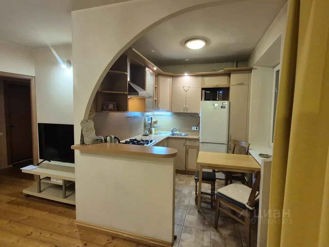 Студия · 40 м² · 2/9