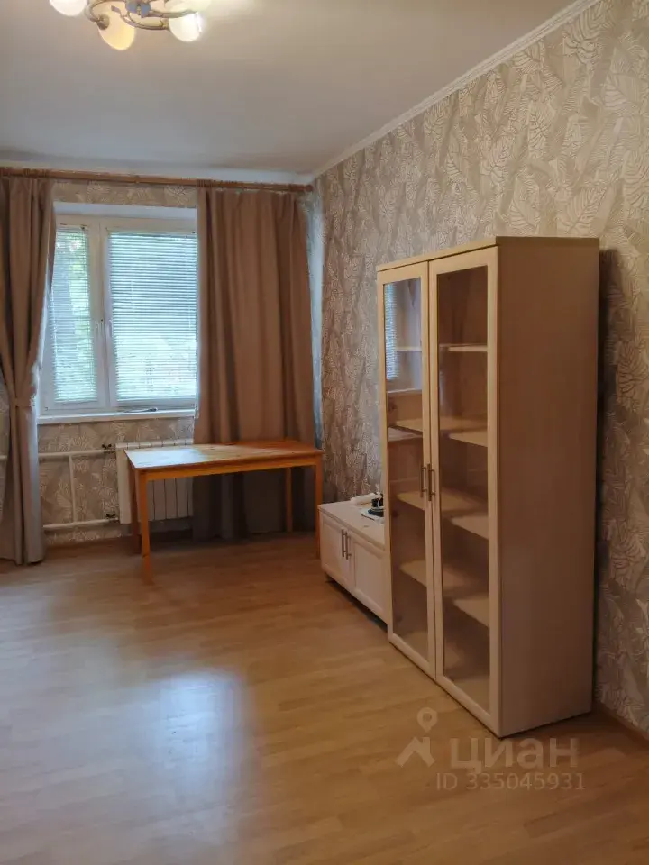 1-к · 47 м² · 1/16