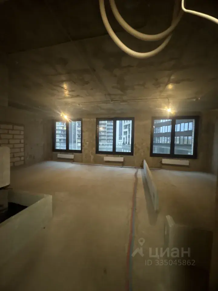 Студия · 68 м² · 3/36