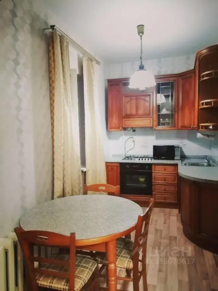 2-к · 54 м² · 4/6