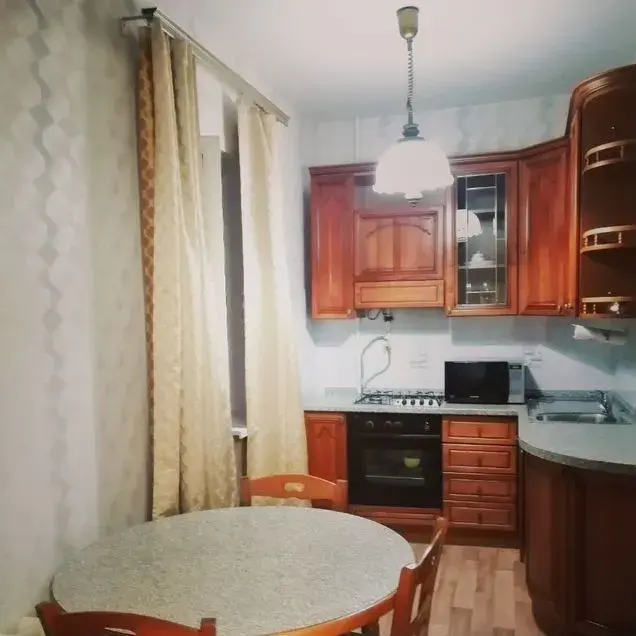 2-к · 54 м² · 4/5