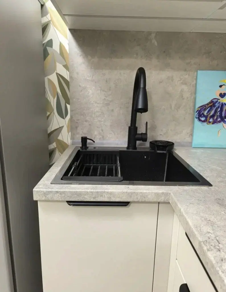 Фото 4 из 5