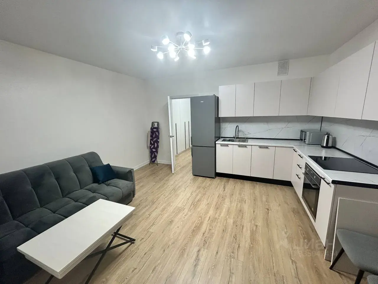 Студия · 28,8 м² · 10/14