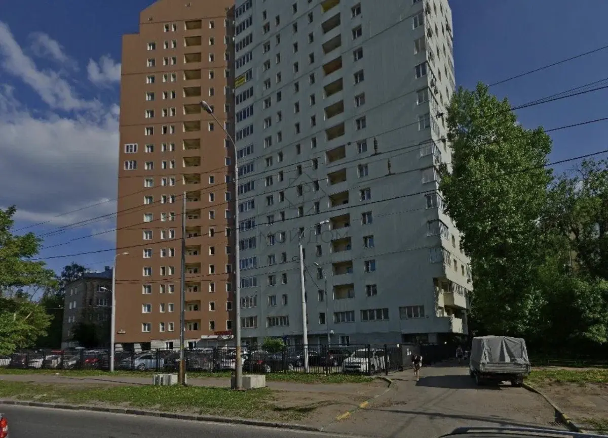 1-к · 42 м² · 11/18