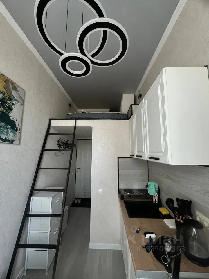 Студия · 10 м² · 2/2