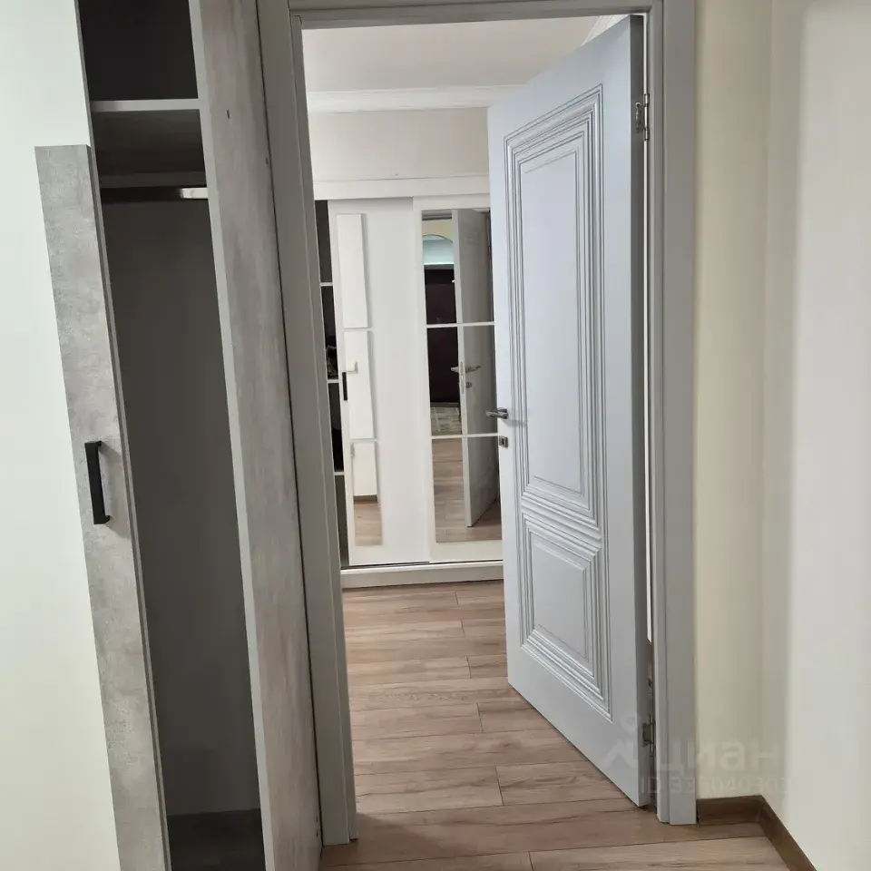 2-к · 48 м² · 1/5