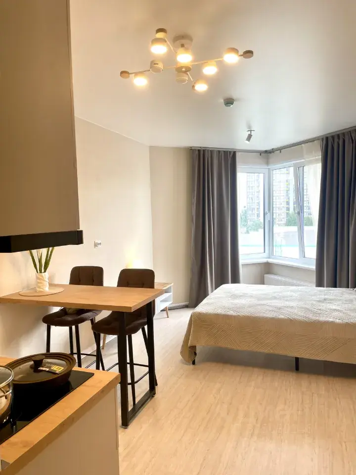 Студия · 25,3 м² · 6/9