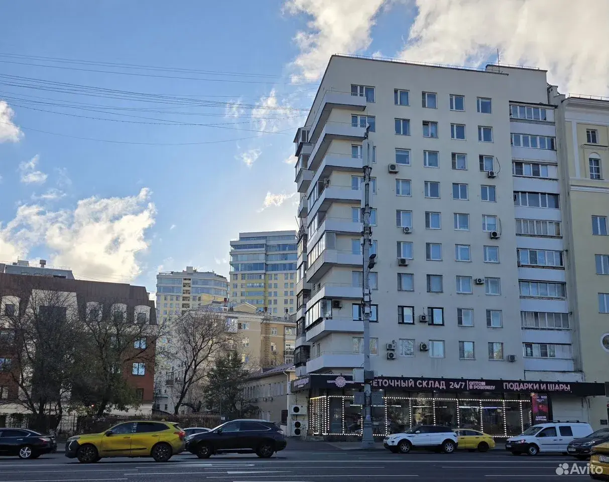 3-к · 64 м² · 6/11