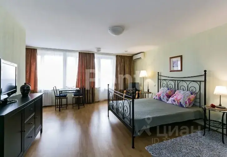 Фото 4 из 5