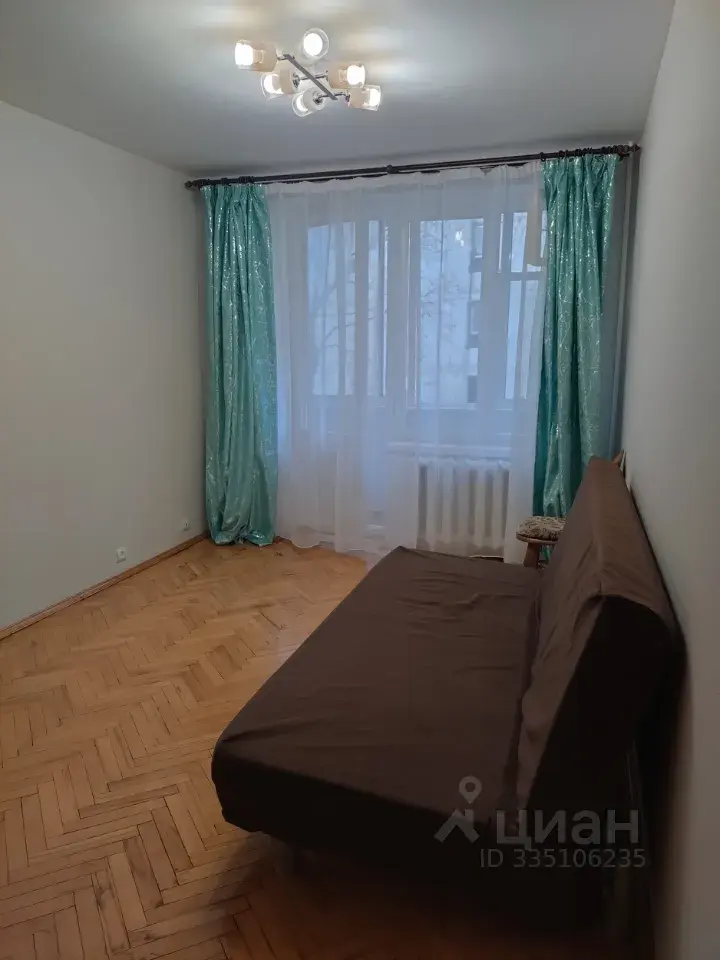 2-к · 44 м² · 3/5