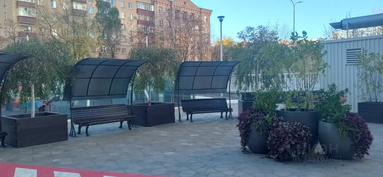 3-к · 108,3 м² · 25/37