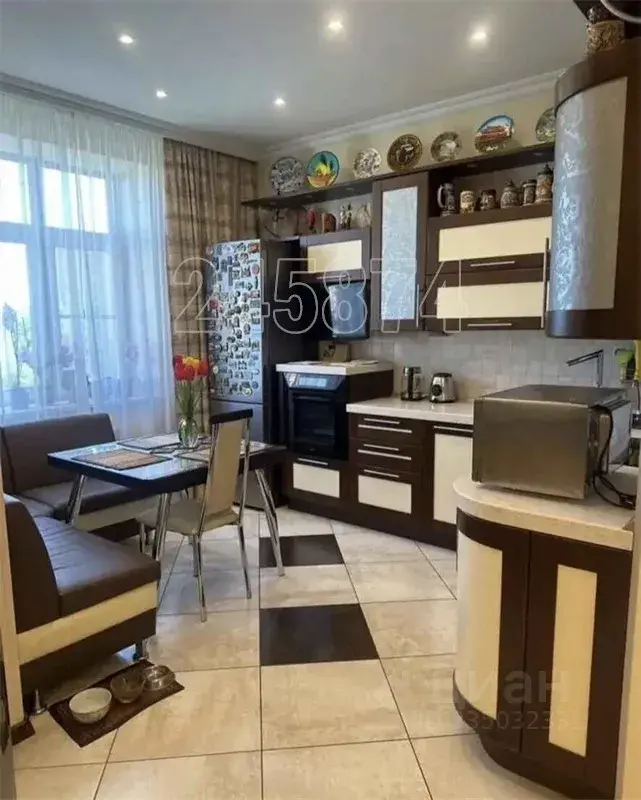 3-к · 120 м² · 8/17