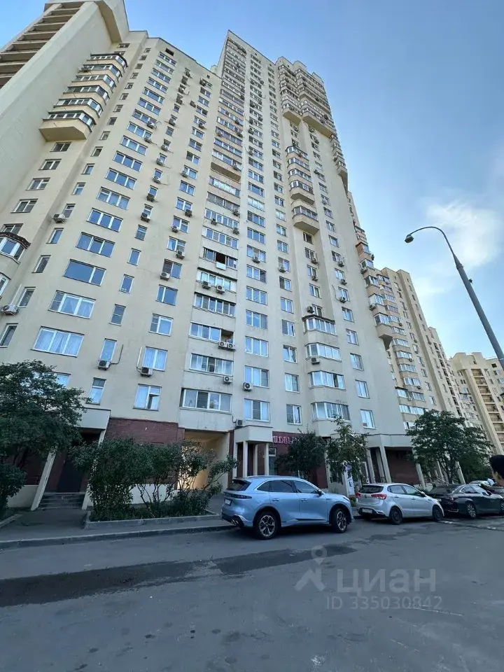 3-к · 86 м² · 7/28
