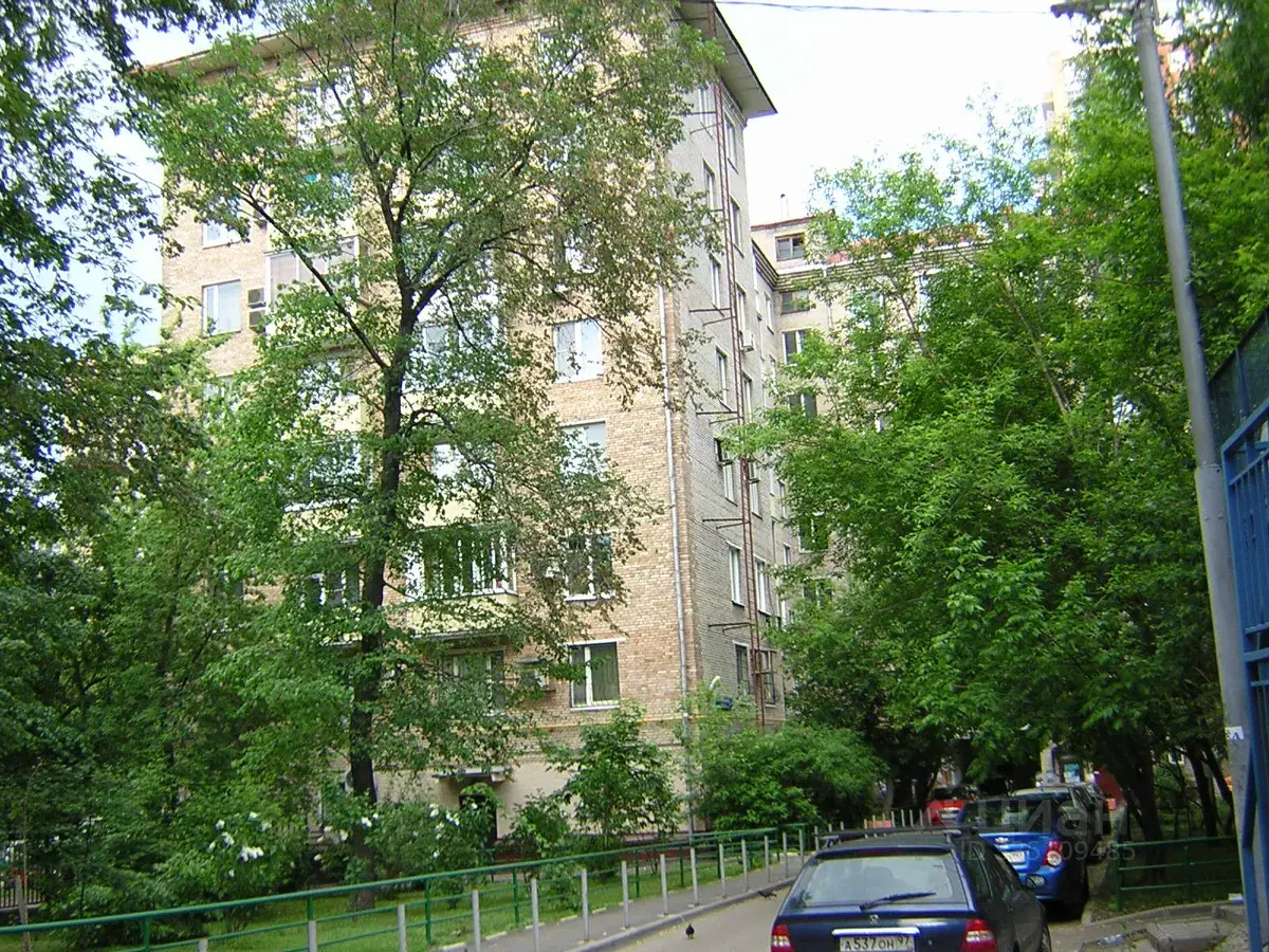 3-к · 70 м² · 8/8