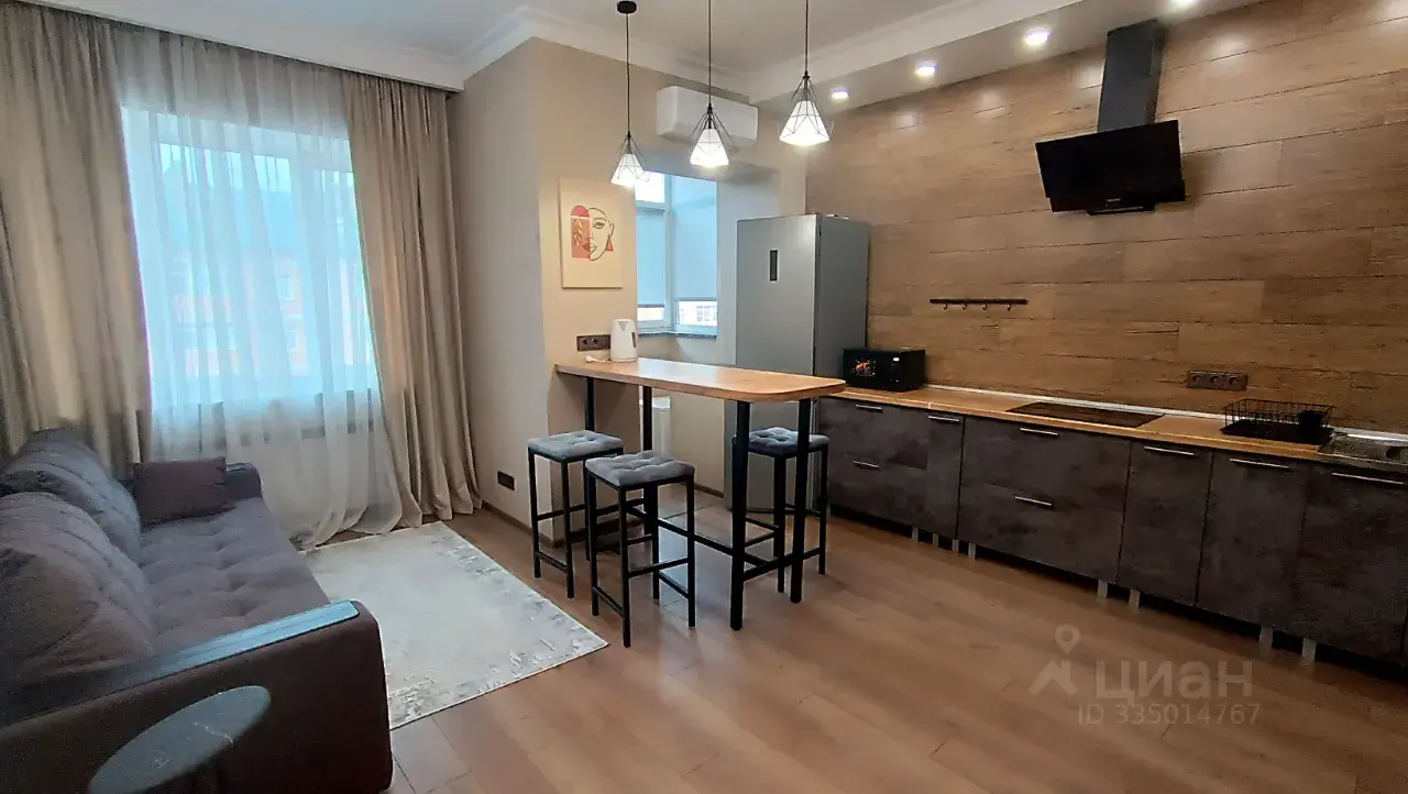 Студия · 30 м² · 4/6
