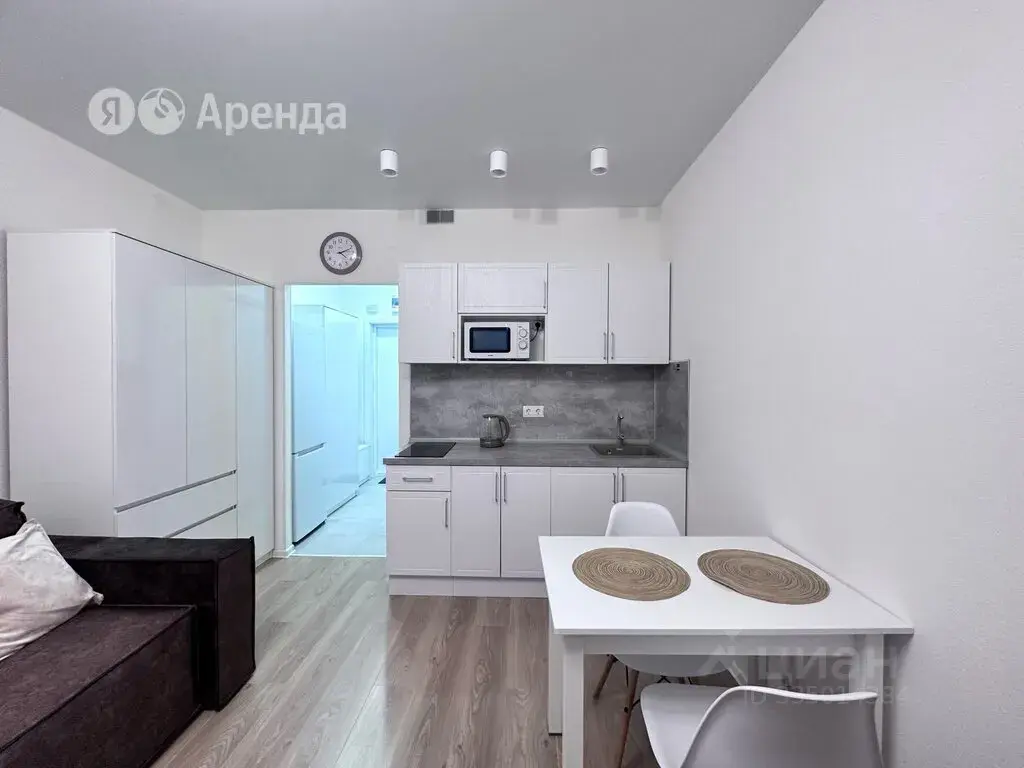 Студия · 20 м² · 24/32
