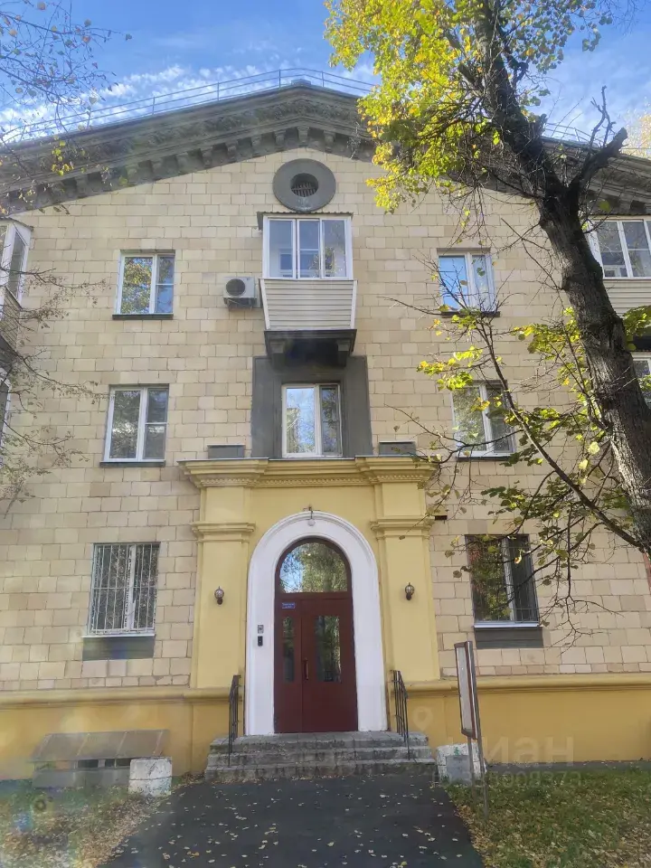 2-к · 60 м² · 2/3