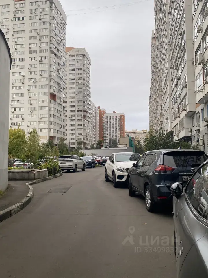 3-к · 112 м² · 15/22