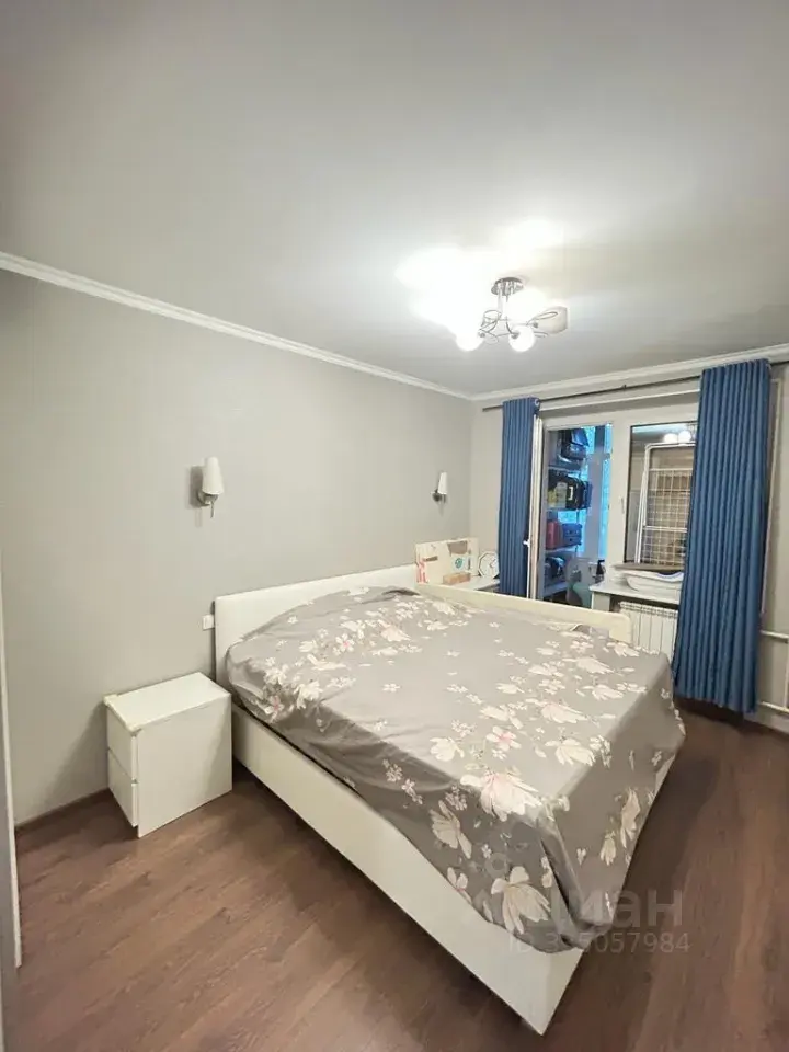3-к · 70 м² · 2/9